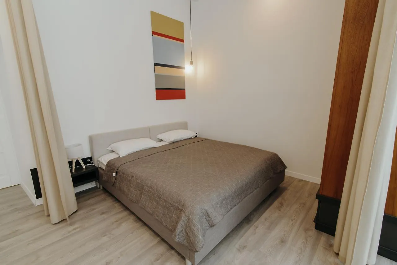Apartment On Lesi Ukrainky Lviv